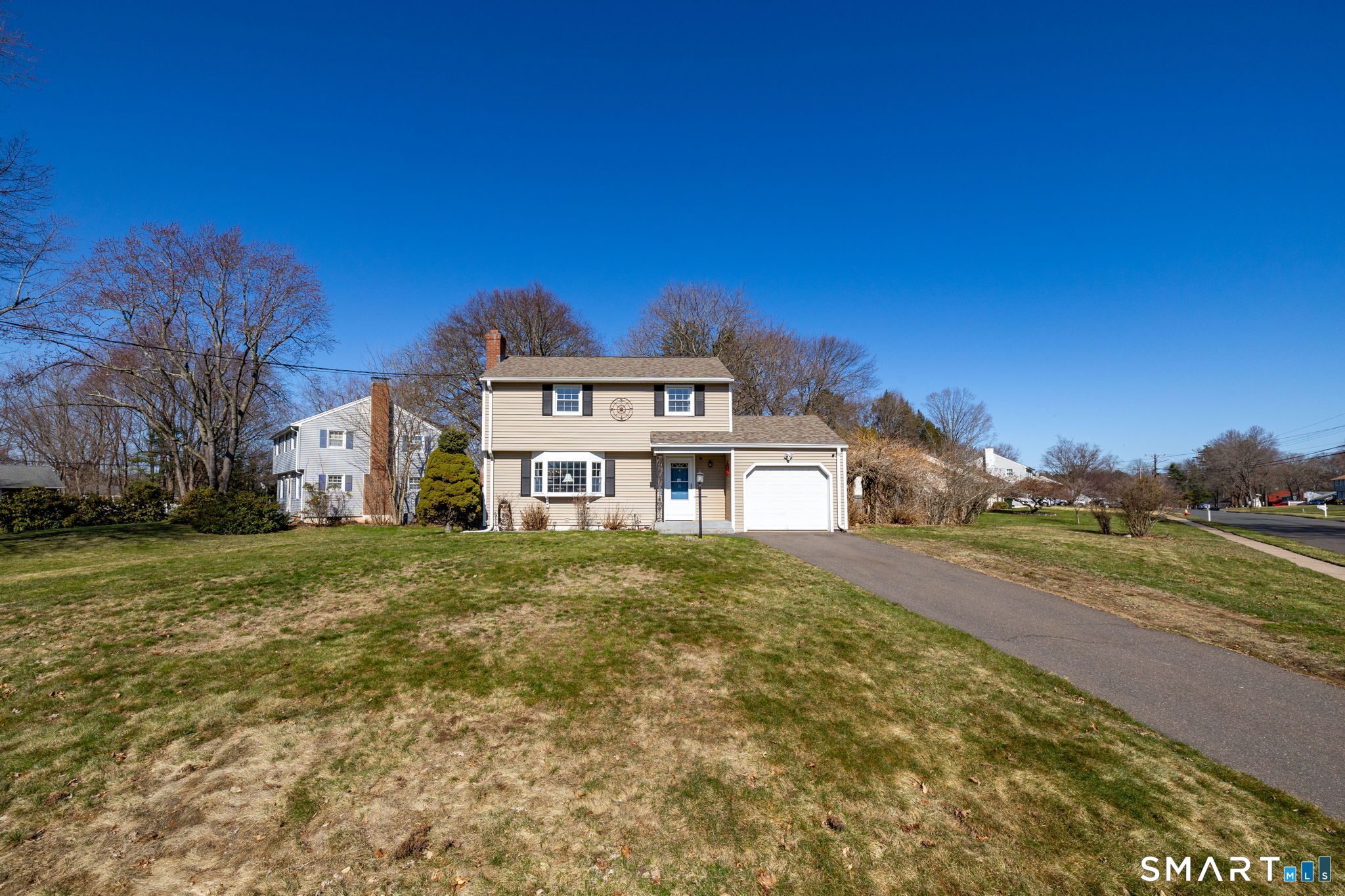 12 Whitehall Drive East Hartford CT 06118