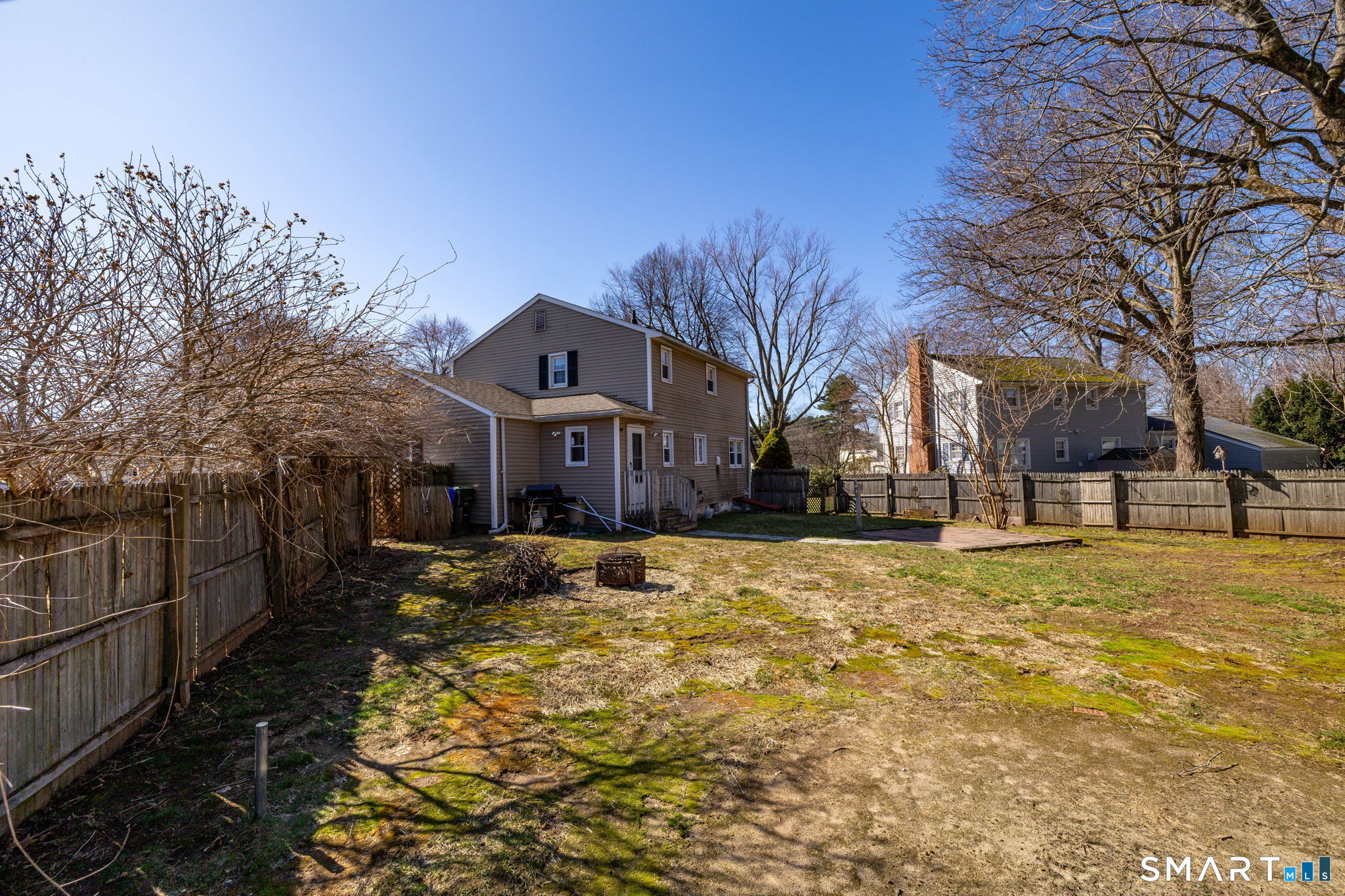 12 Whitehall Drive East Hartford CT 06118