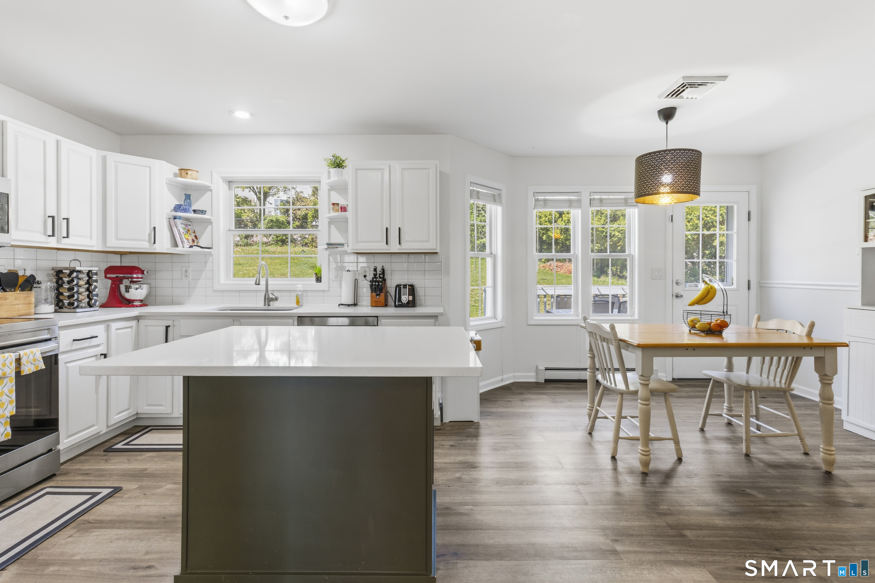 9 Clairmont Circle Groton CT 06355
