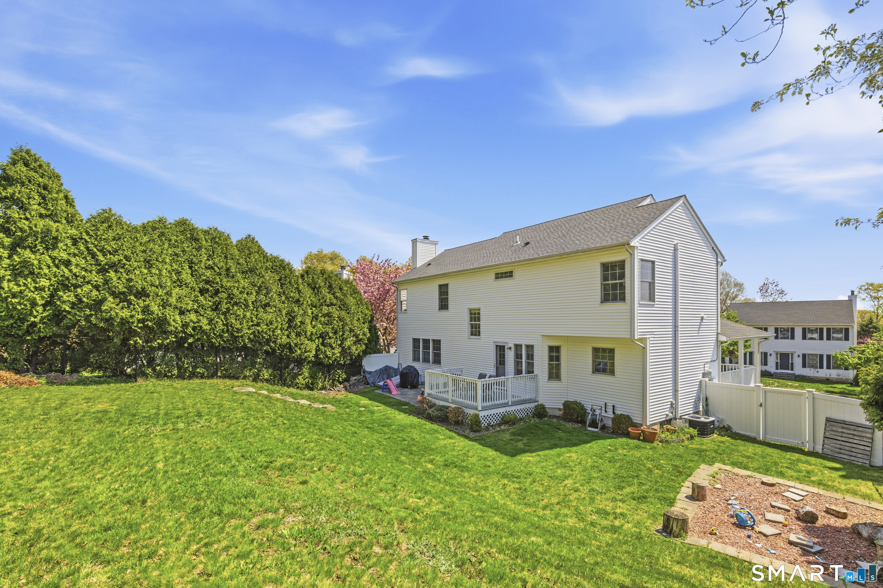 9 Clairmont Circle Groton CT 06355
