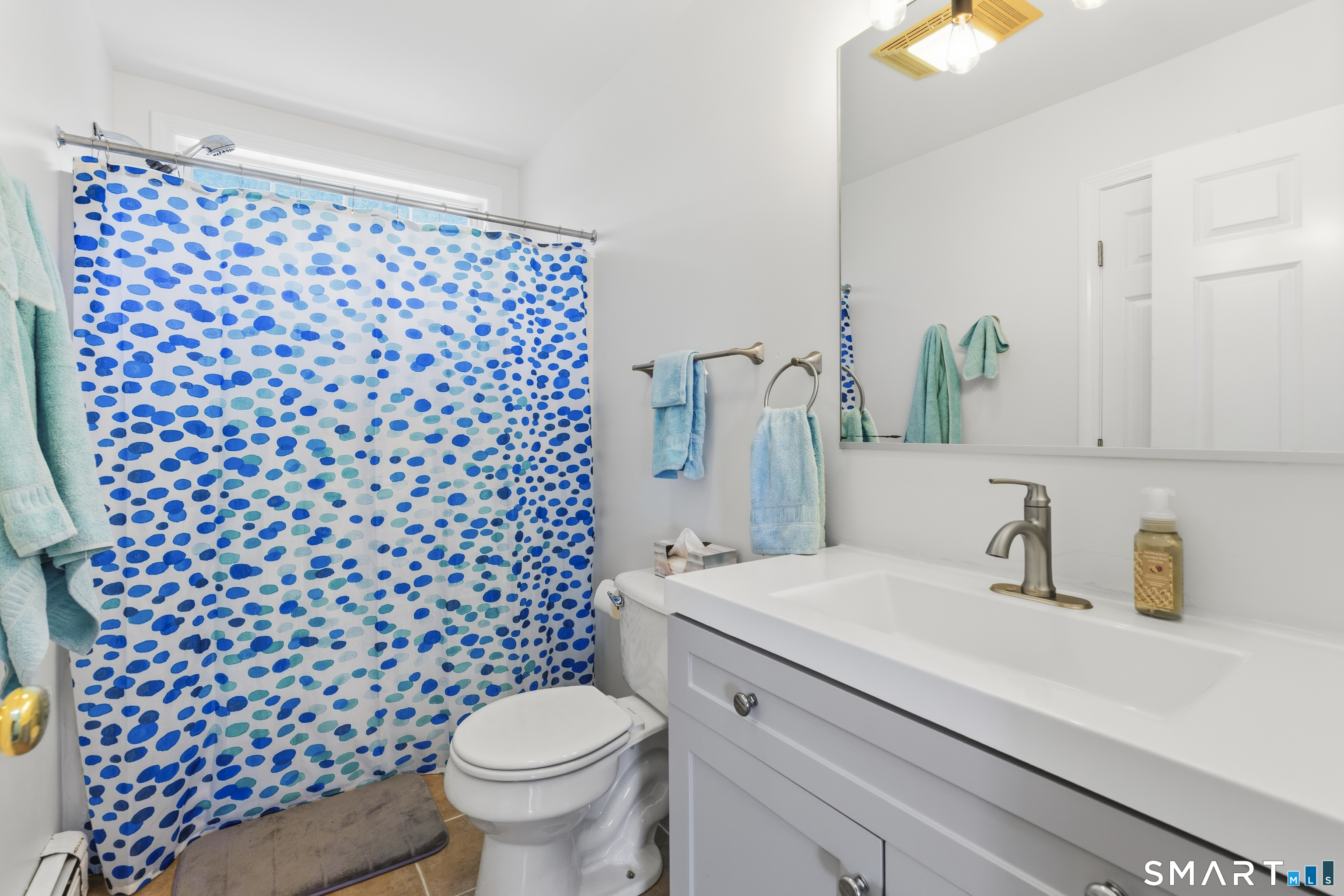 9 Clairmont Circle Groton CT 06355