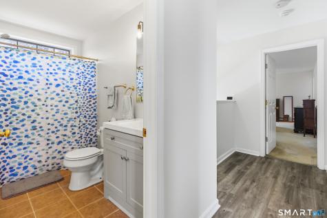 9 Clairmont Circle Groton CT 06355