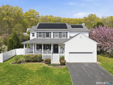 9 Clairmont Circle Groton CT 06355