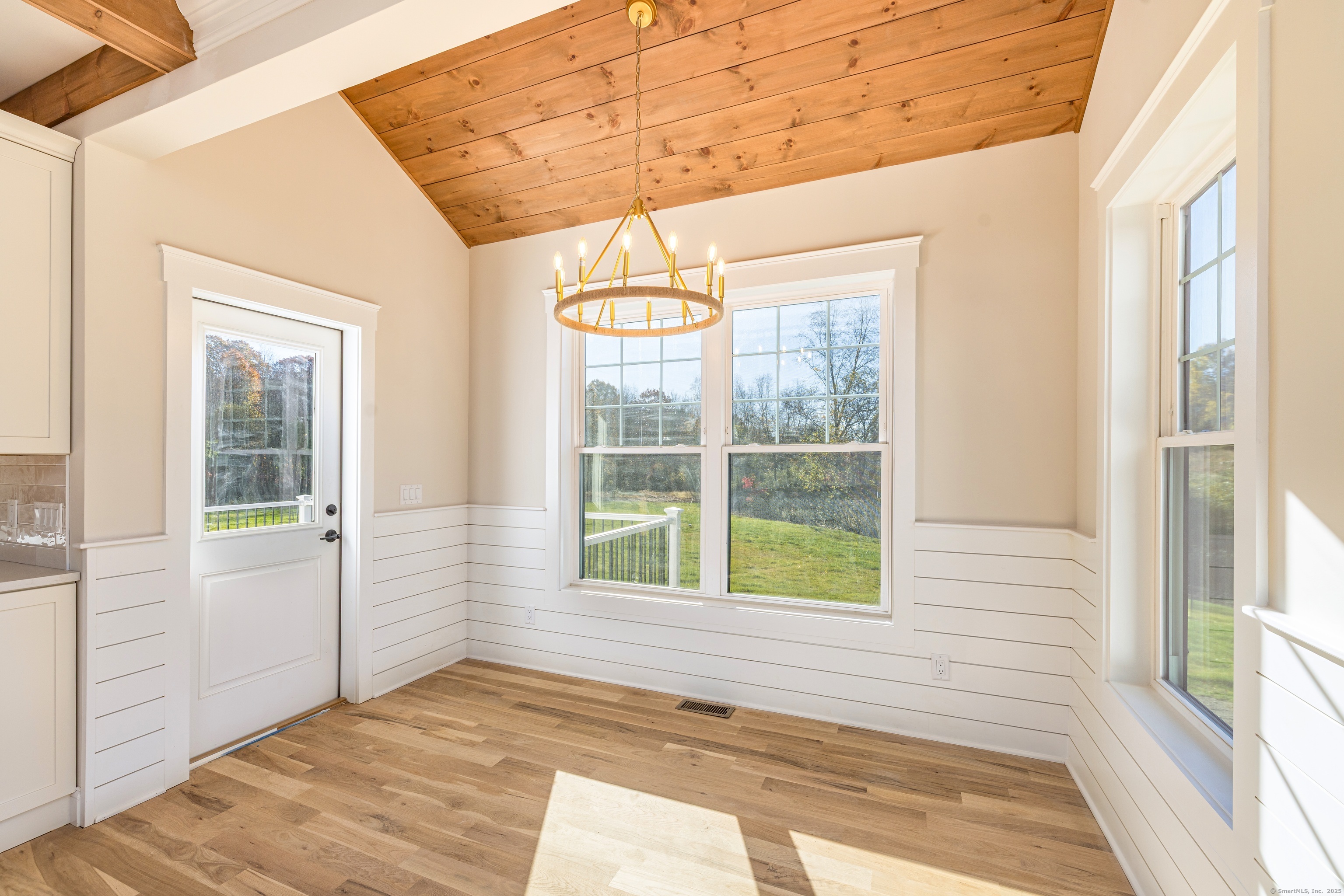Pear Grove East Lyme CT 06333