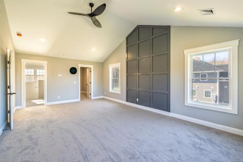 Pear Grove East Lyme CT 06333