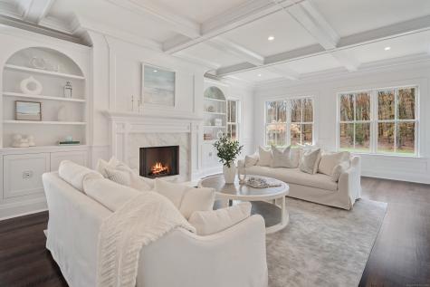 928 West Road New Canaan CT 06840