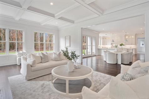 928 West Road New Canaan CT 06840