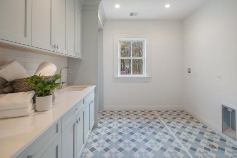 928 West Road New Canaan CT 06840