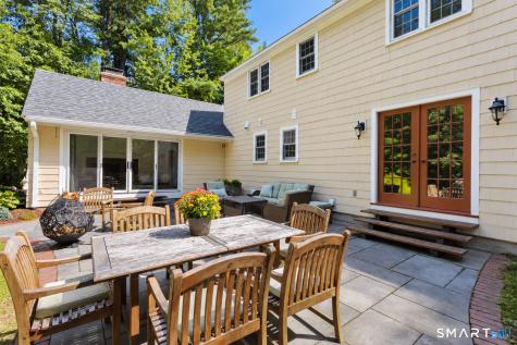 23 Hildurcrest Drive Simsbury CT 06070