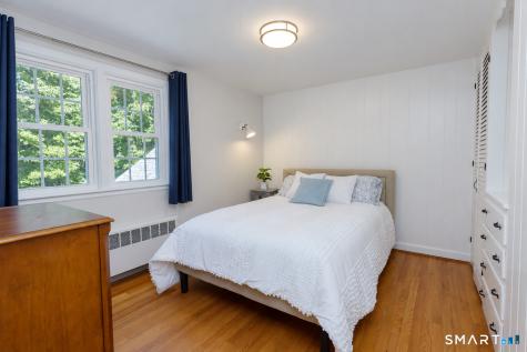 23 Hildurcrest Drive Simsbury CT 06070