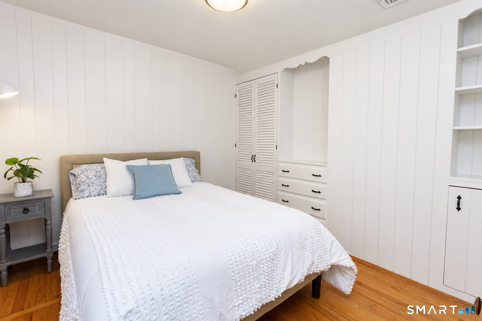 23 Hildurcrest Drive Simsbury CT 06070
