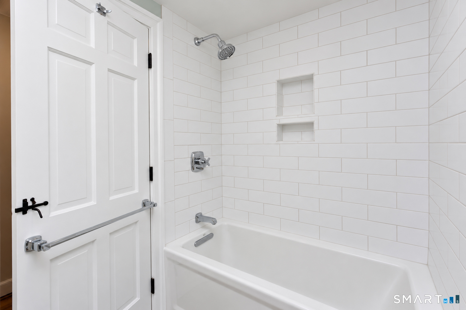 23 Hildurcrest Drive Simsbury CT 06070