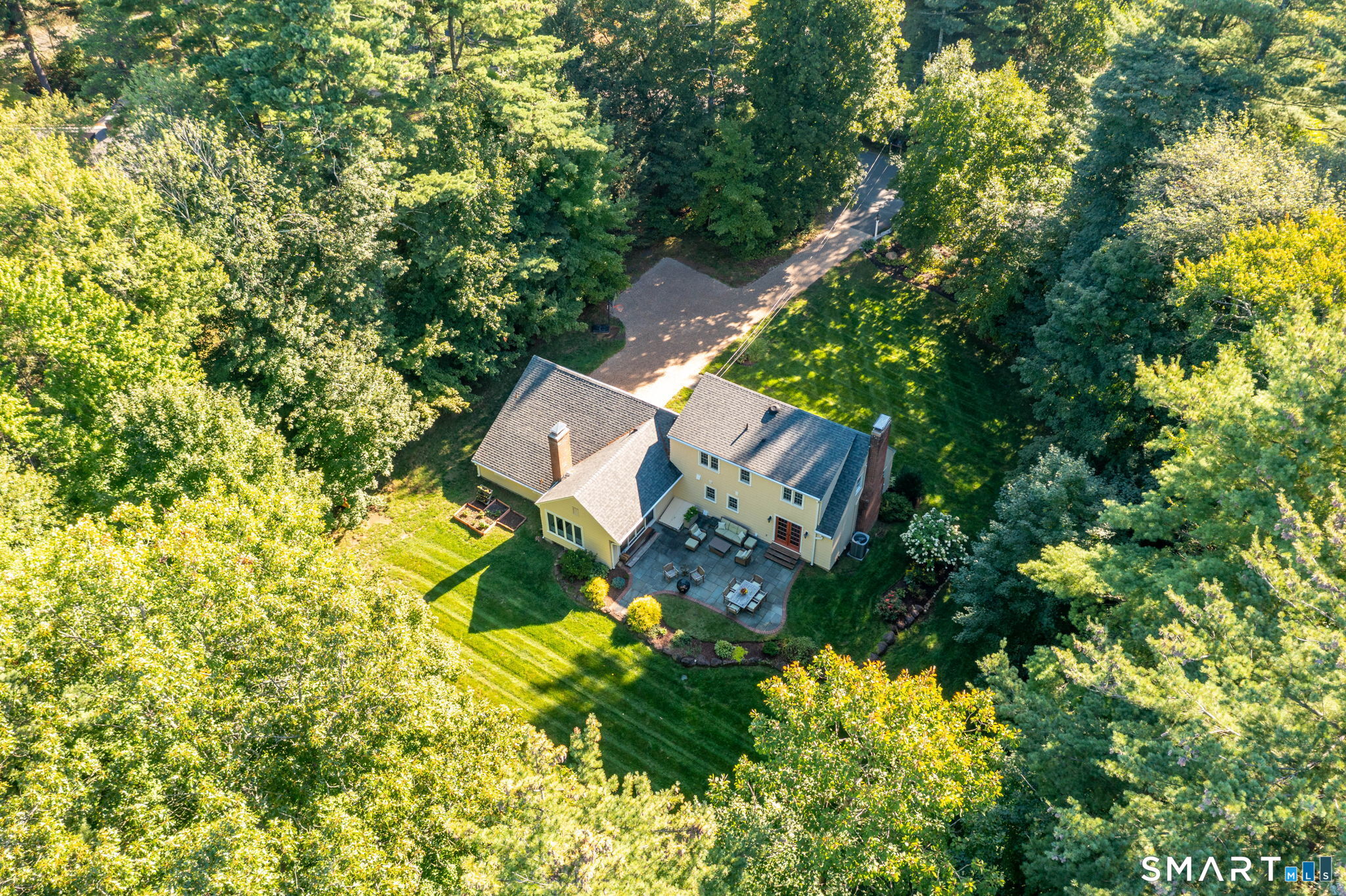 23 Hildurcrest Drive Simsbury CT 06070