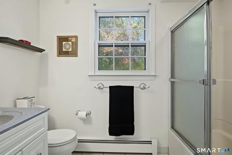 121 Long Hill Road Clinton CT 06413