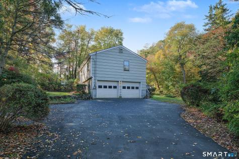 121 Long Hill Road Clinton CT 06413