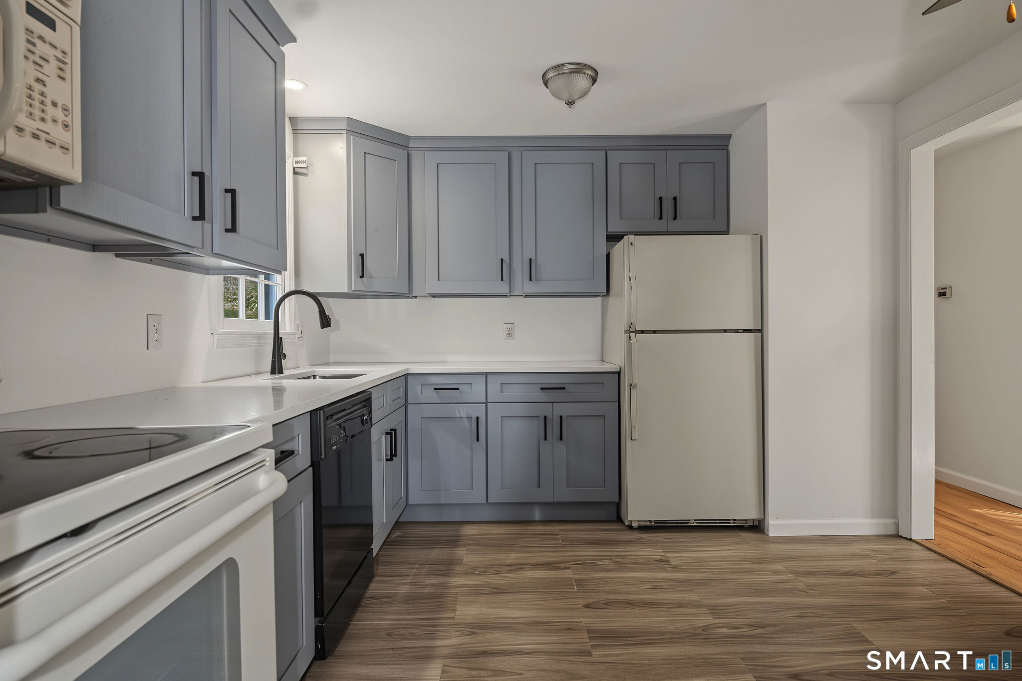 121 Long Hill Road Clinton CT 06413