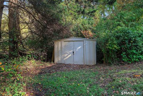 121 Long Hill Road Clinton CT 06413