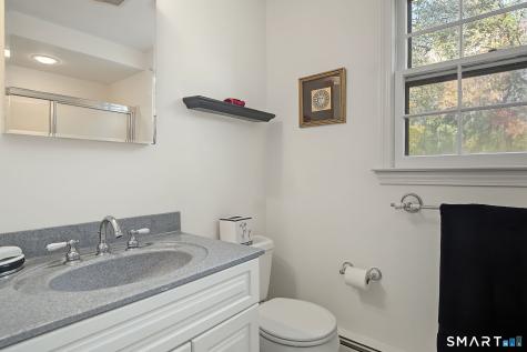 121 Long Hill Road Clinton CT 06413