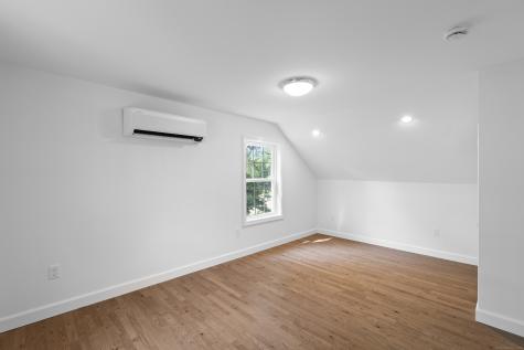 13 Brushy Plain Road Branford CT 06405