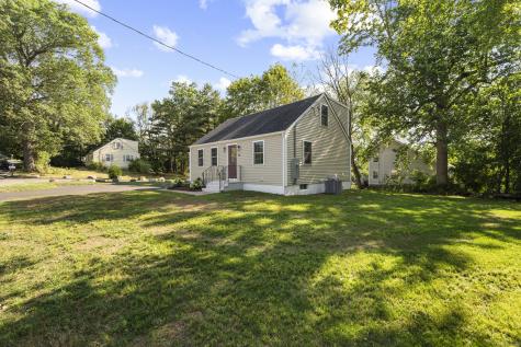 13 Brushy Plain Road Branford CT 06405