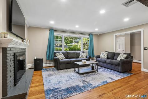 23 Dana Road Danbury CT 06811