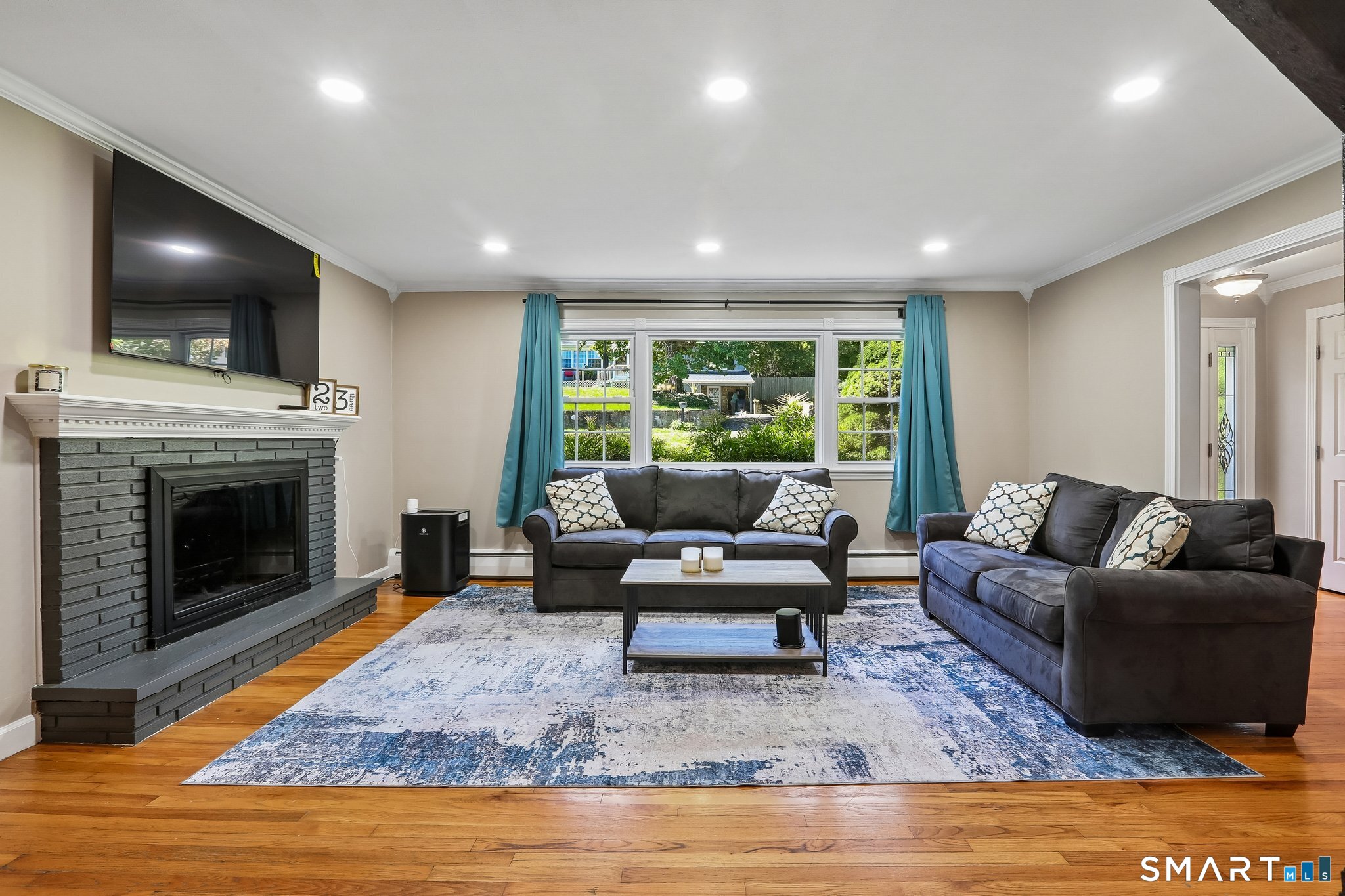 23 Dana Road Danbury CT 06811