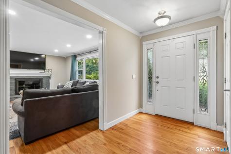 23 Dana Road Danbury CT 06811