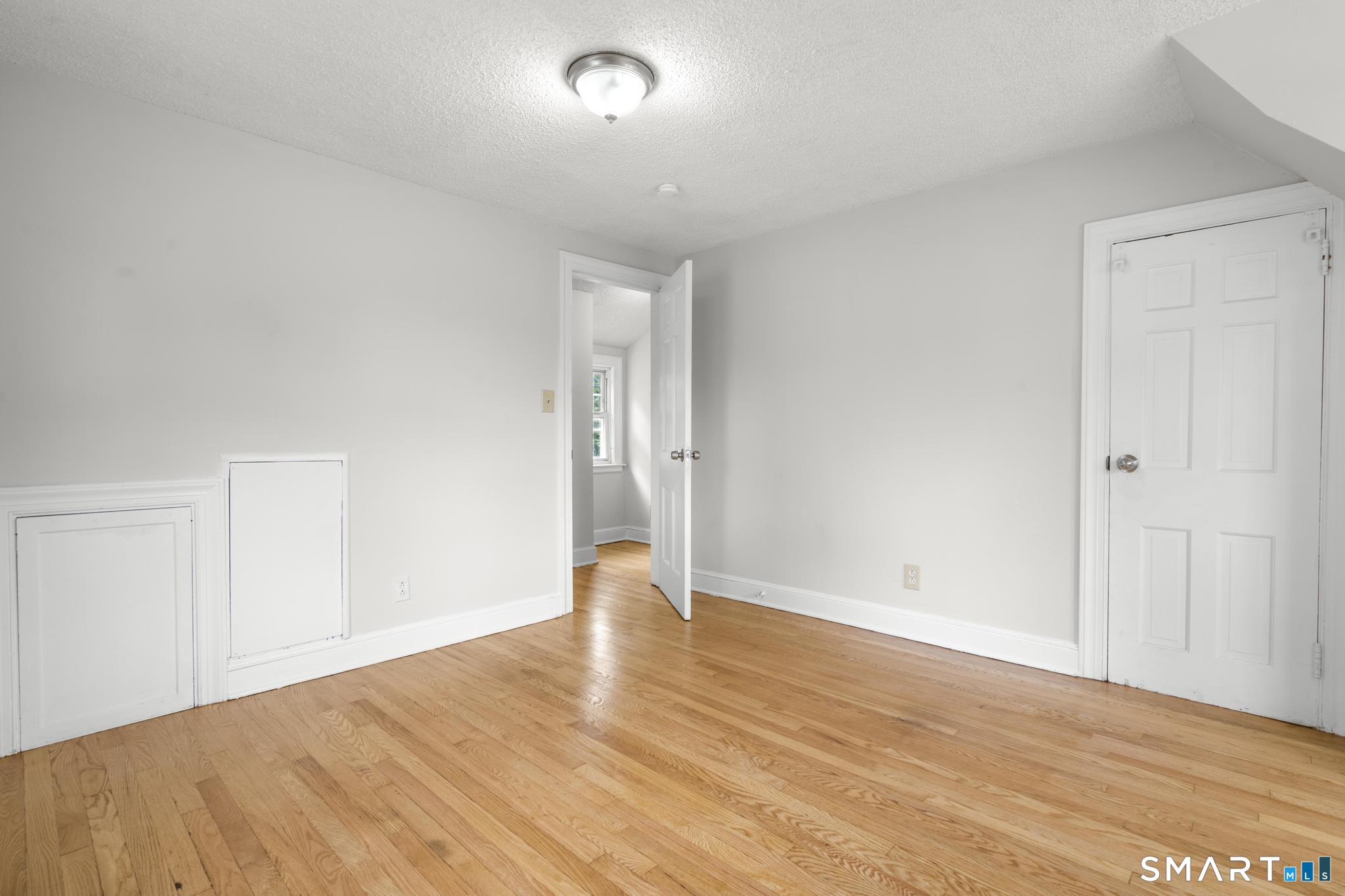 215 Commonwealth Avenue New Britain CT 06053