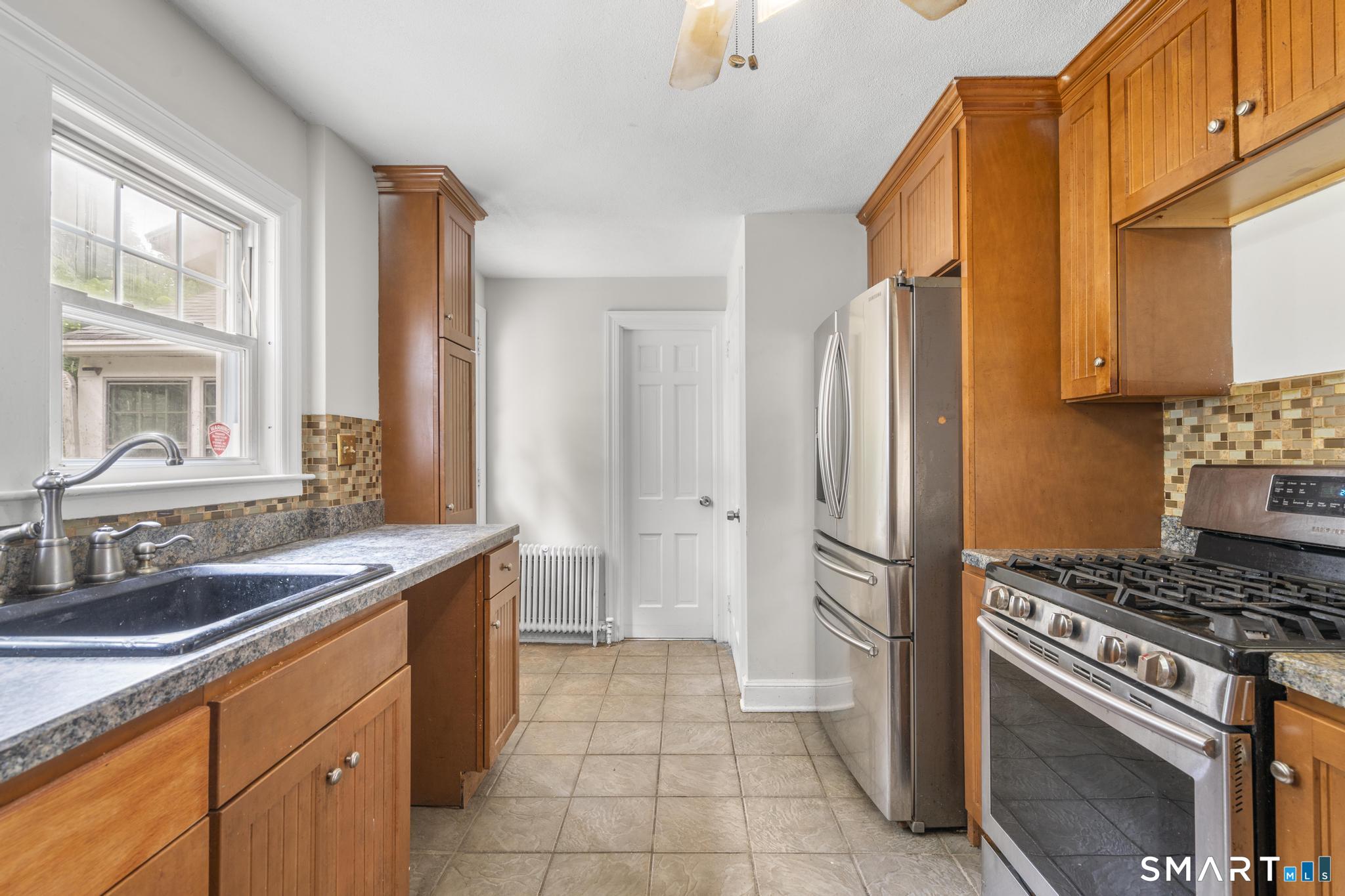 215 Commonwealth Avenue New Britain CT 06053
