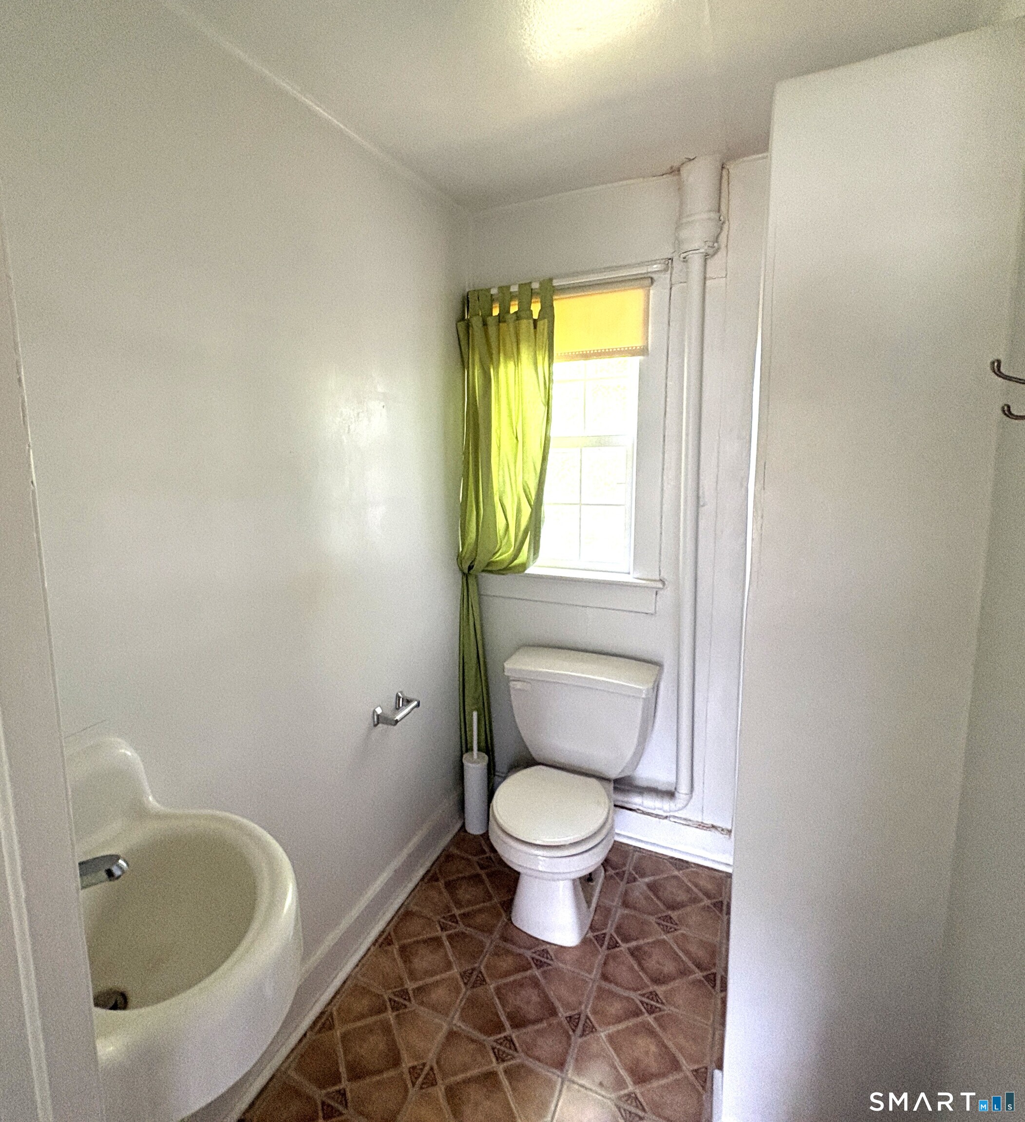 63 Elmwood Heights Colchester CT 06415