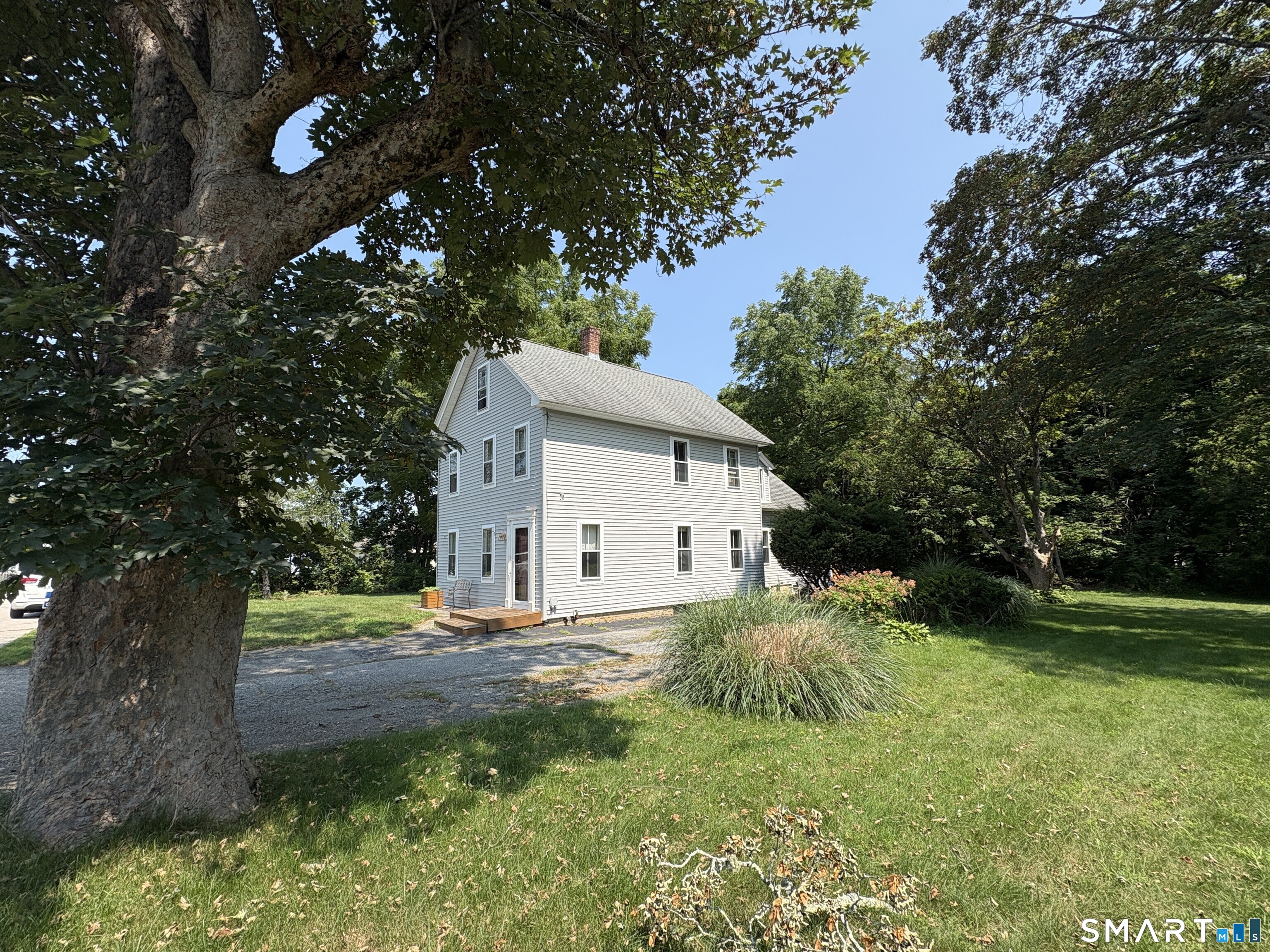 63 Elmwood Heights Colchester CT 06415