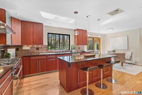 286 Strobel Road Trumbull CT 06611