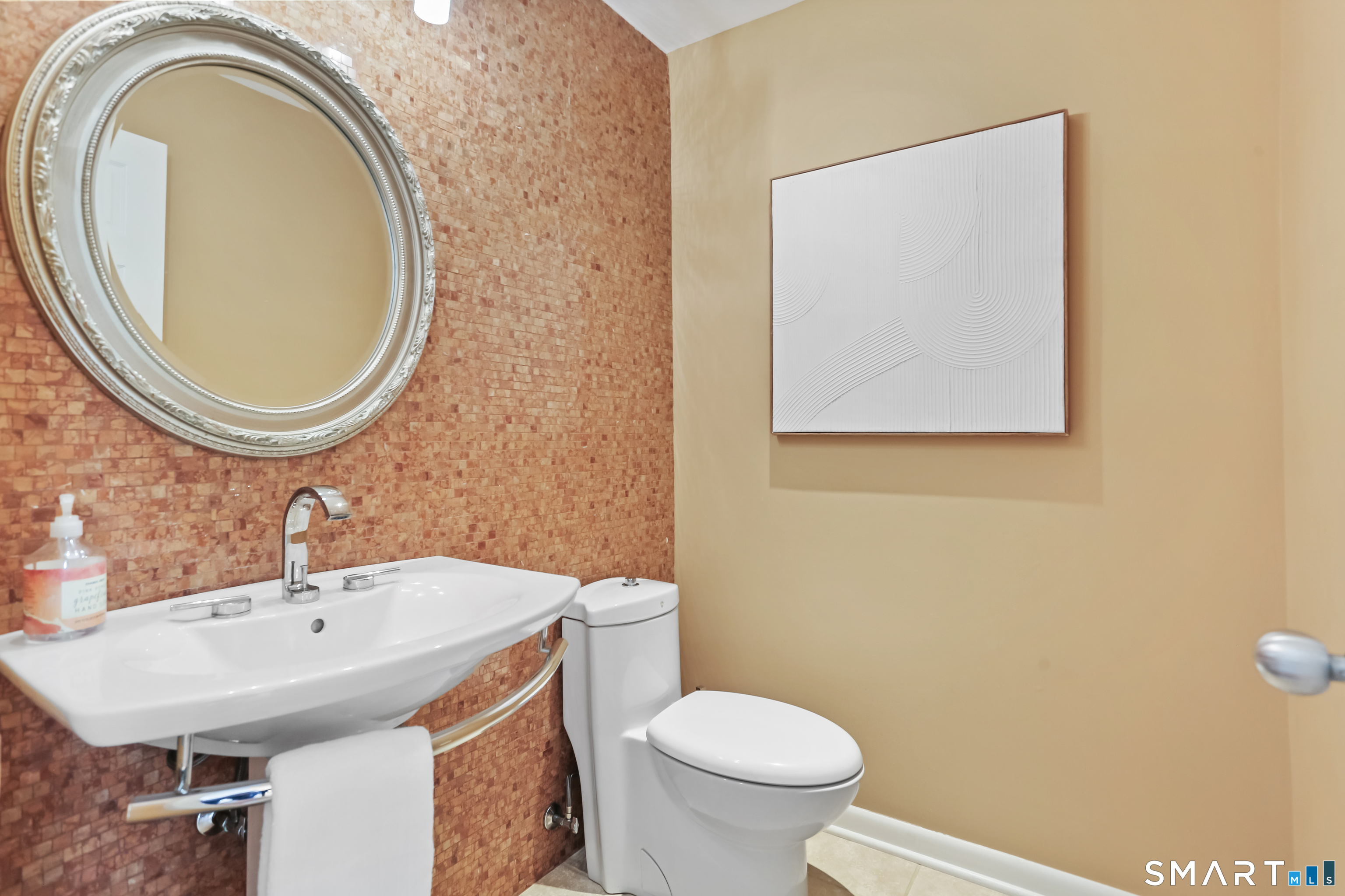 286 Strobel Road Trumbull CT 06611
