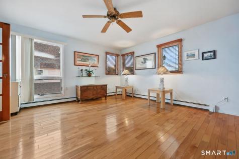 6 Lighthouse Point Fairfield CT 06824