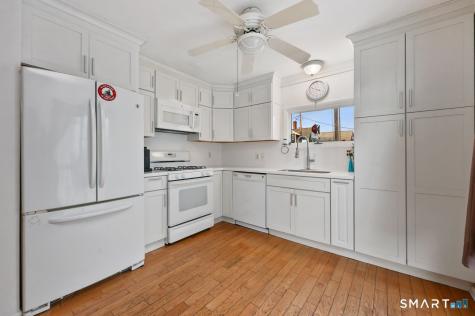 6 Lighthouse Point Fairfield CT 06824