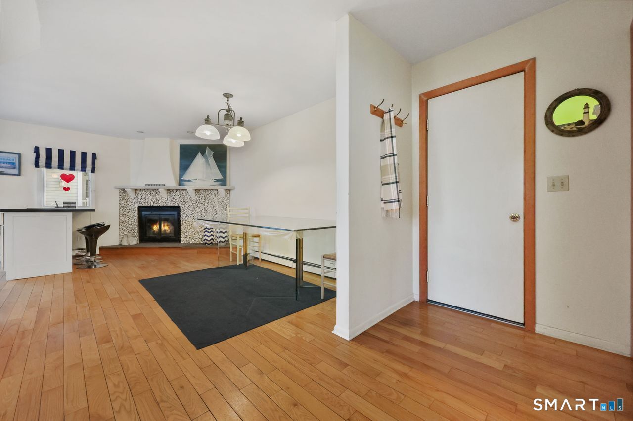 6 Lighthouse Point Fairfield CT 06824