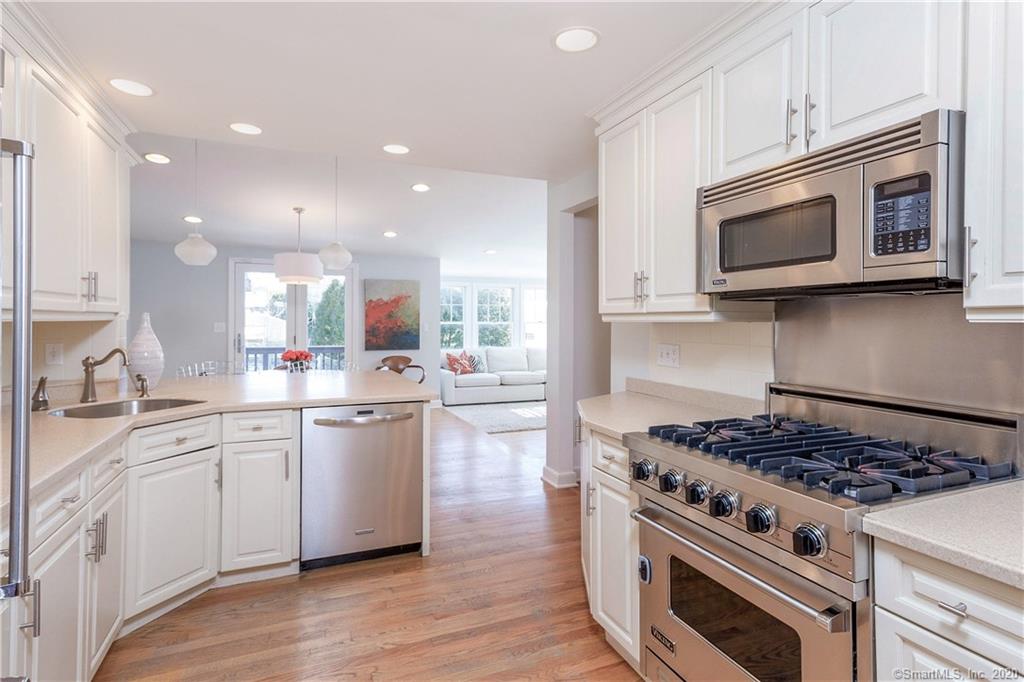12 Gardiner Street Darien CT 06820