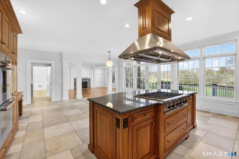 7 Winhall Lane West Hartford CT 06117