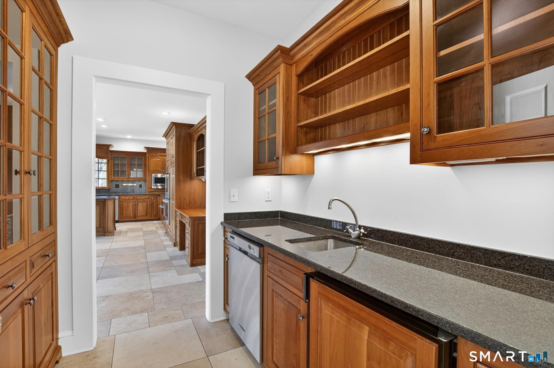 7 Winhall Lane West Hartford CT 06117