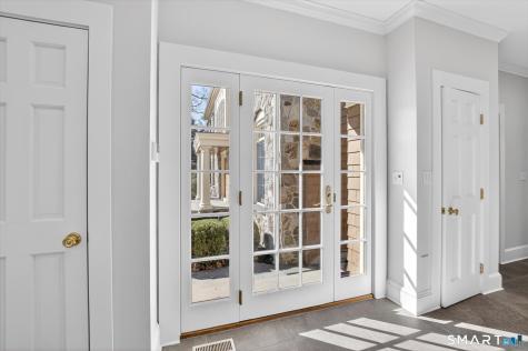 7 Winhall Lane West Hartford CT 06117