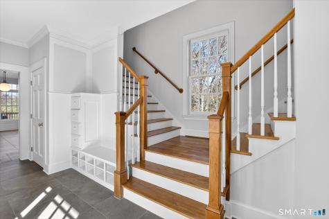 7 Winhall Lane West Hartford CT 06117