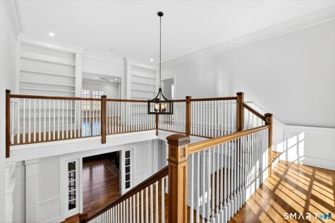 7 Winhall Lane West Hartford CT 06117