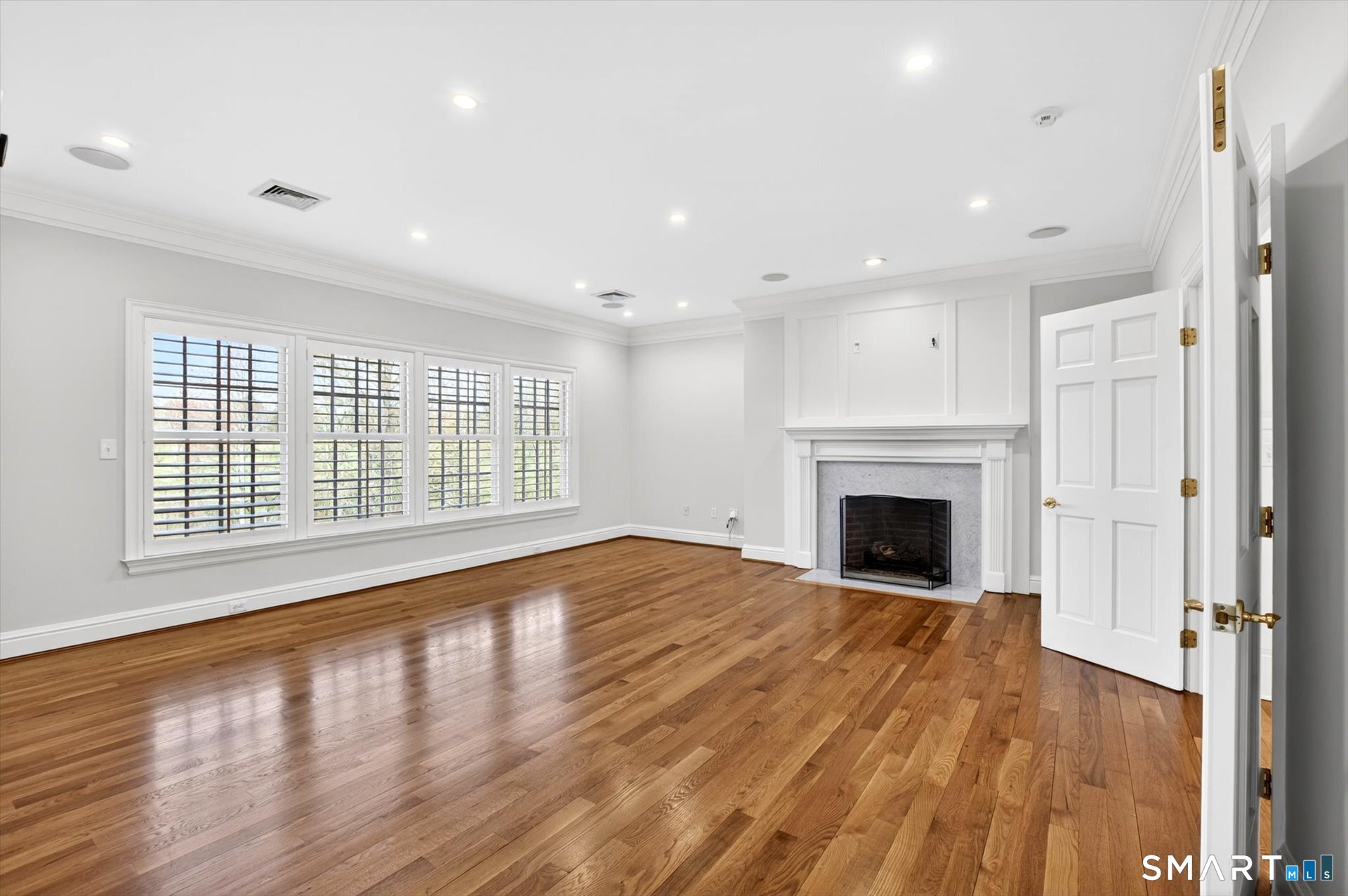 7 Winhall Lane West Hartford CT 06117