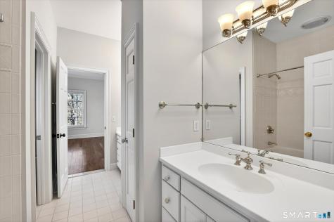 7 Winhall Lane West Hartford CT 06117