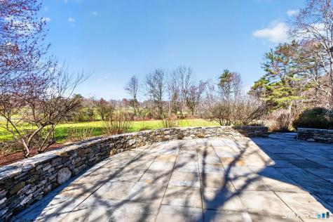 7 Winhall Lane West Hartford CT 06117