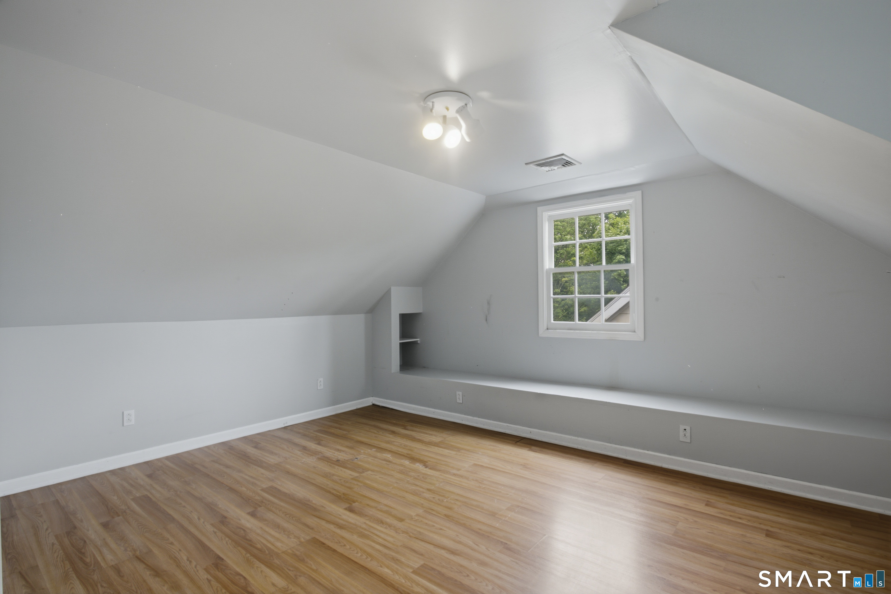 12 Old Mill Lane Stamford CT 06902