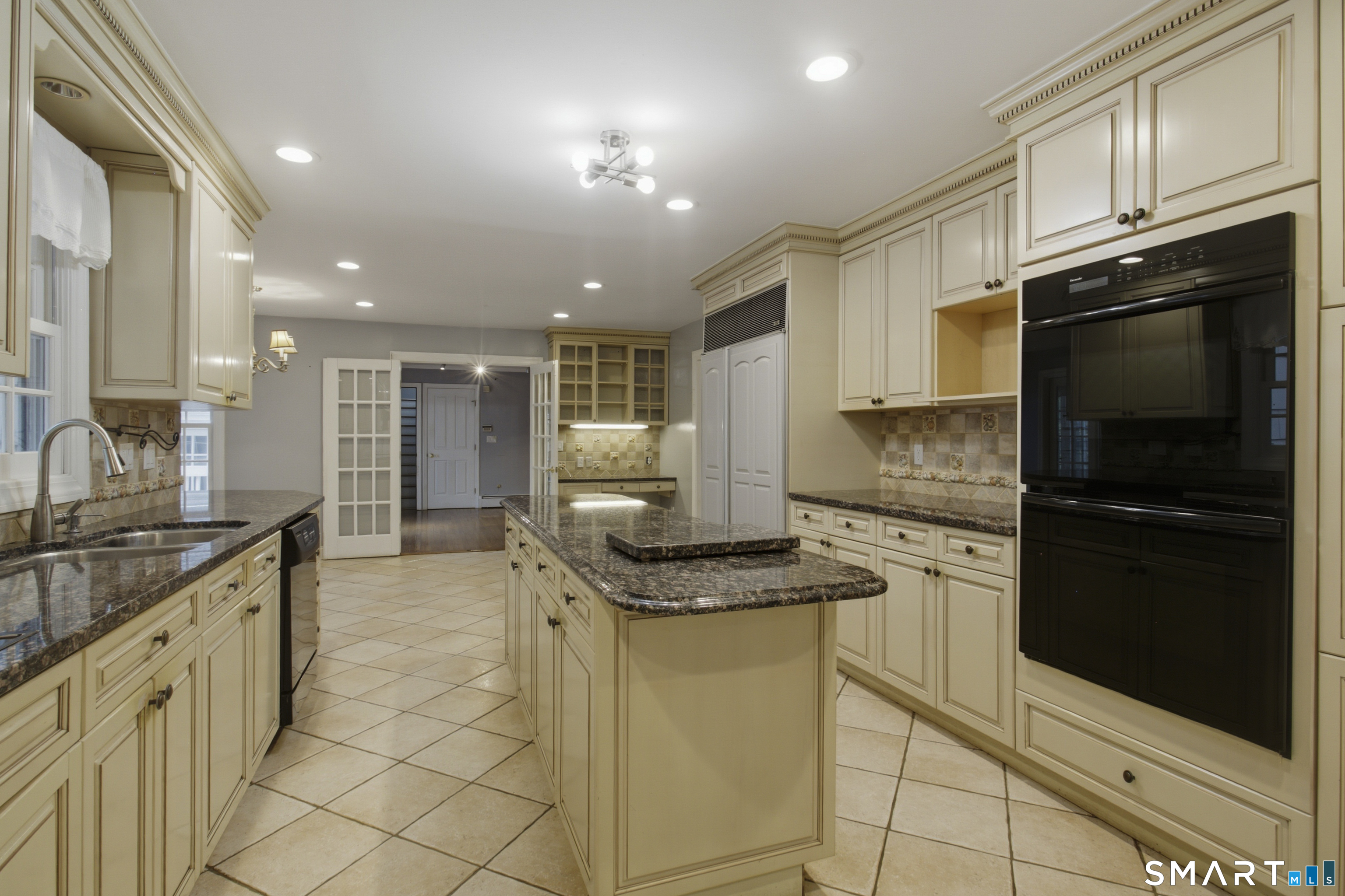 12 Old Mill Lane Stamford CT 06902