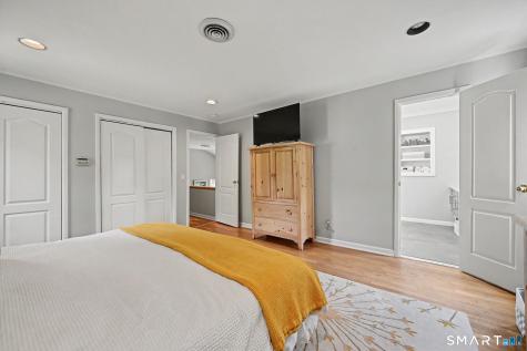 49 Heather Lane Wilton CT 06897