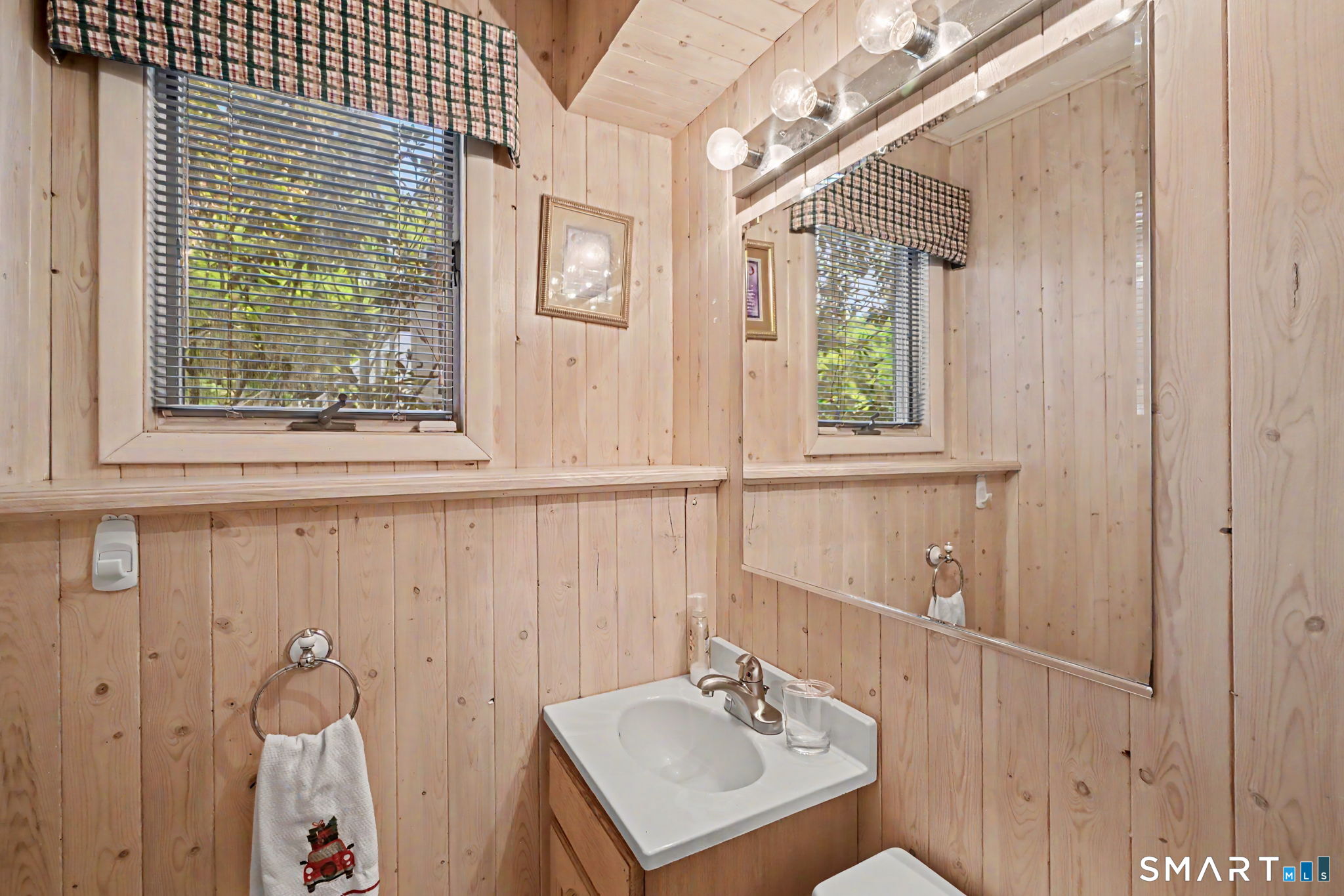 49 Heather Lane Wilton CT 06897