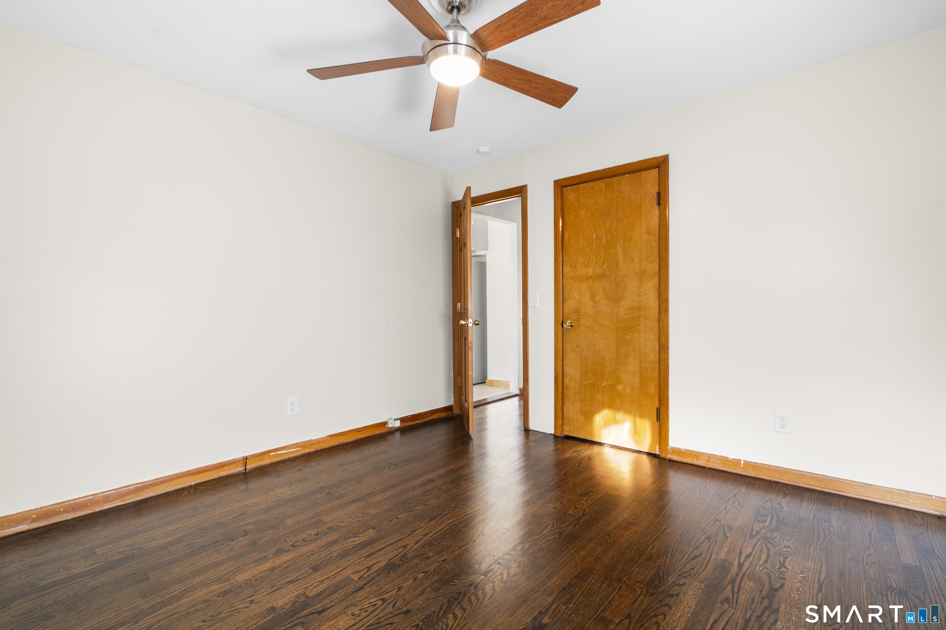 77 Catherine Street East Haven CT 06512